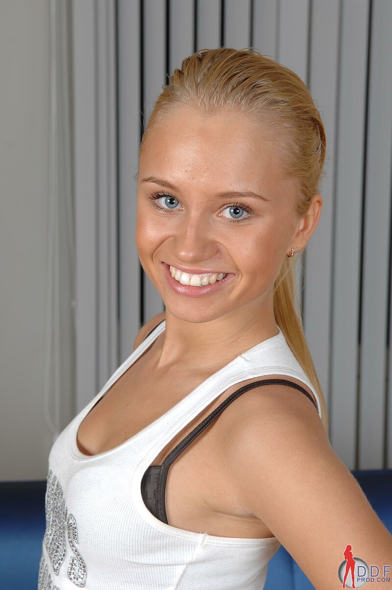Анна, 38 лет, 2 размер груди